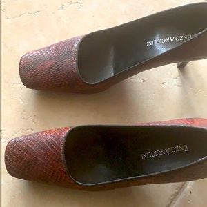 Sz6  4” heels